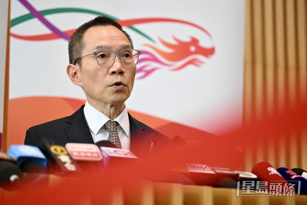 物流署長陳嘉信就事件向公眾致謙。劉駿軒攝 物流署長陳嘉信就事件向公眾致謙。劉駿軒攝
