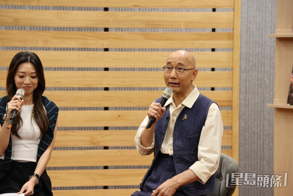 盧冠廷這幾十年成功照顧到老婆。