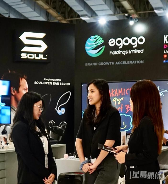 Kevin協助母公司的影音品牌打入印尼市場。 Kevin協助母公司的影音品牌打入印尼市場。