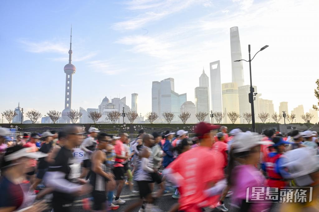 上海馬拉松正爭取成為世界第8大馬拉松大滿貫。 上海馬拉松正爭取成為世界第8大馬拉松大滿貫。