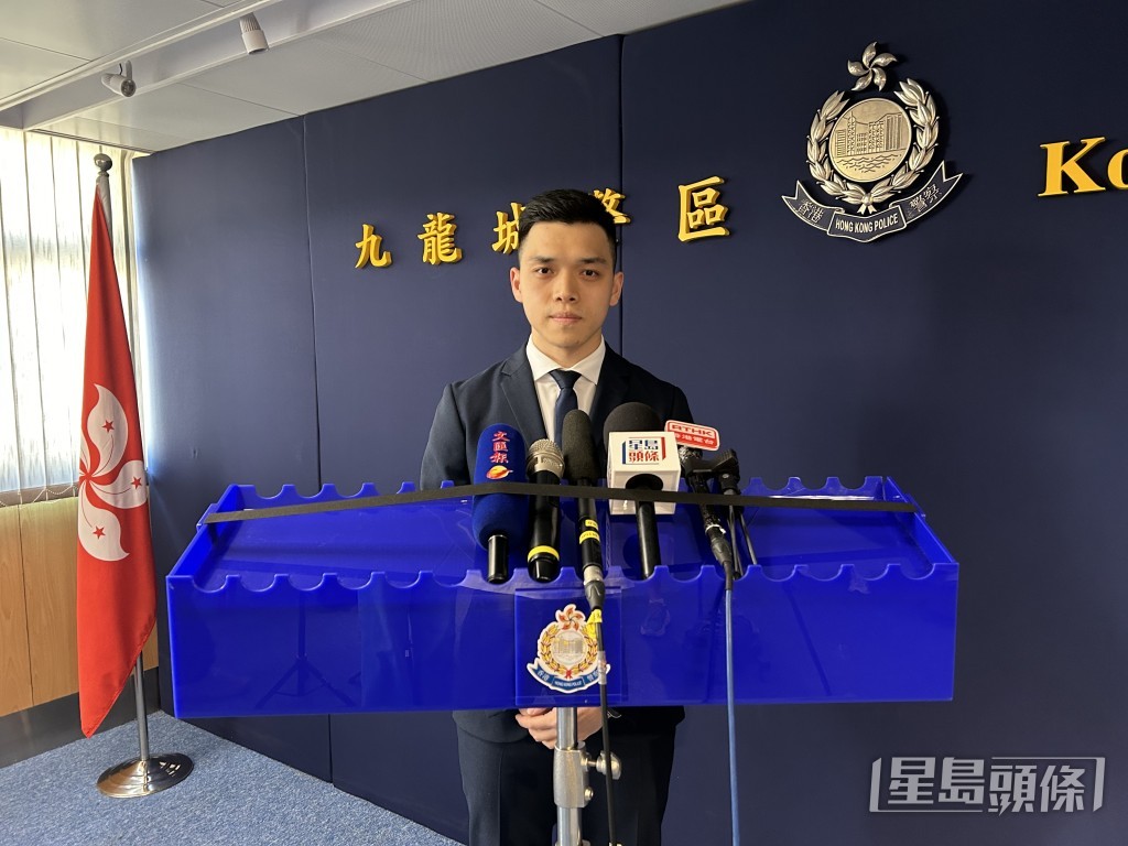 九龍城警區重案組督察譚鈞鎧交代案情。曾志恆攝 九龍城警區重案組督察譚鈞鎧交代案情。曾志恆攝