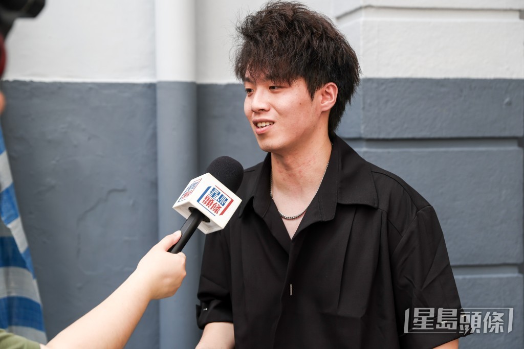 深圳遊客張先生和女友乘搭高鐵來港旅行，計劃今日「即日來回」。