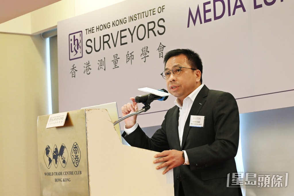 香港測量師學會樓宇維修工作組主席何鉅業。 香港測量師學會樓宇維修工作組主席何鉅業。