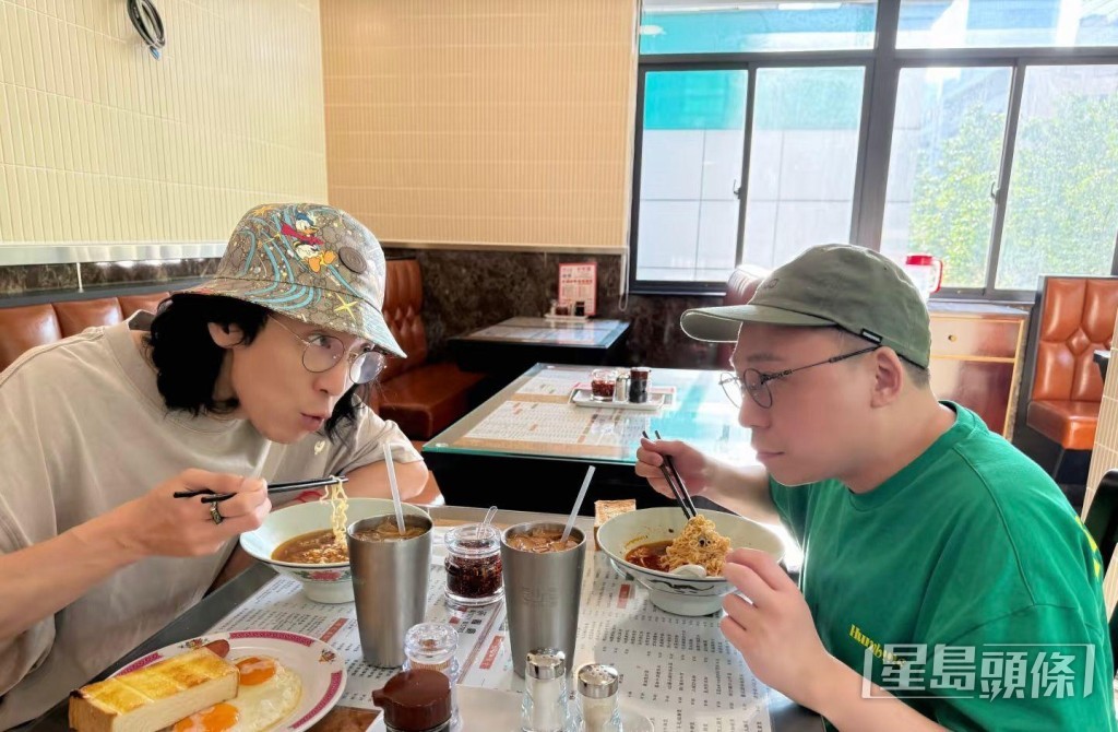 工作排得密密麻麻的農夫,希望十月完騷之後放一個大假。 工作排得密密麻麻的農夫,希望十月完騷之後放一個大假。