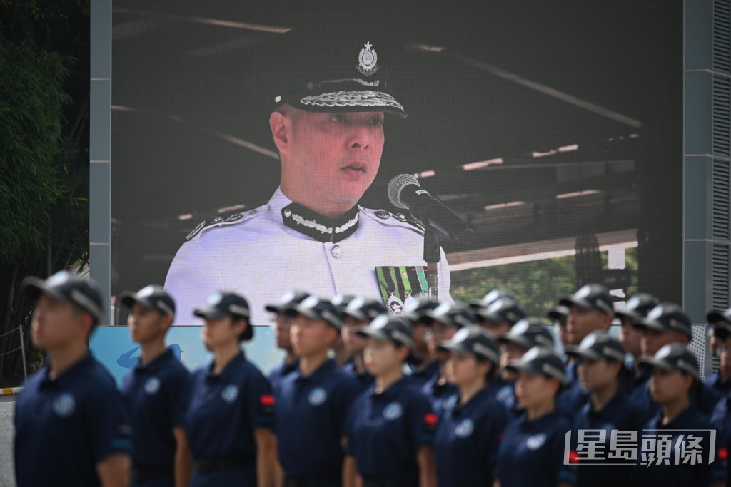 警務處處長周一鳴檢閱首屆「學警預備訓練課程」學員。蘇正謙攝 警務處處長周一鳴檢閱首屆「學警預備訓練課程」學員。蘇正謙攝