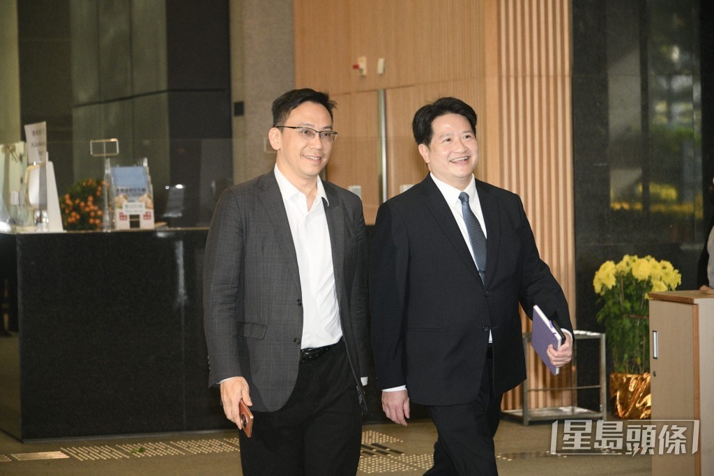 早上9点半左右与会者陆续到场。