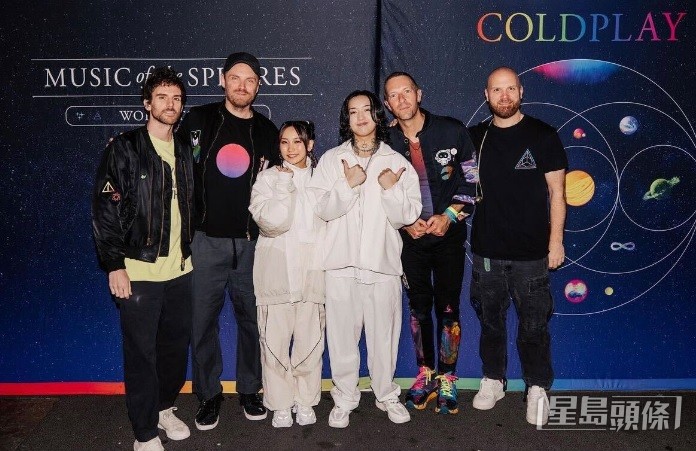 上月YOASOBI為Coldplay任兩場東京演出的嘉賓。