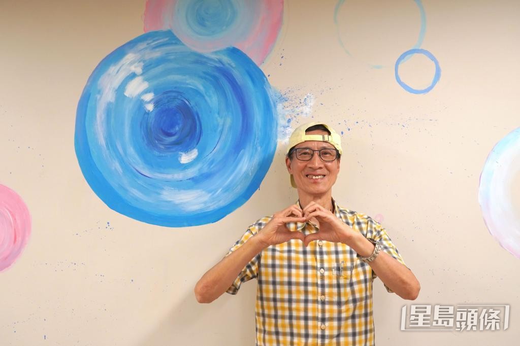 朗恩爸鼓励其他唐氏家庭以乐观态度面对逆境,凭耐性和爱心克服困难。 朗恩爸鼓励其他唐氏家庭以乐观态度面对逆境,凭耐性和爱心克服困难。