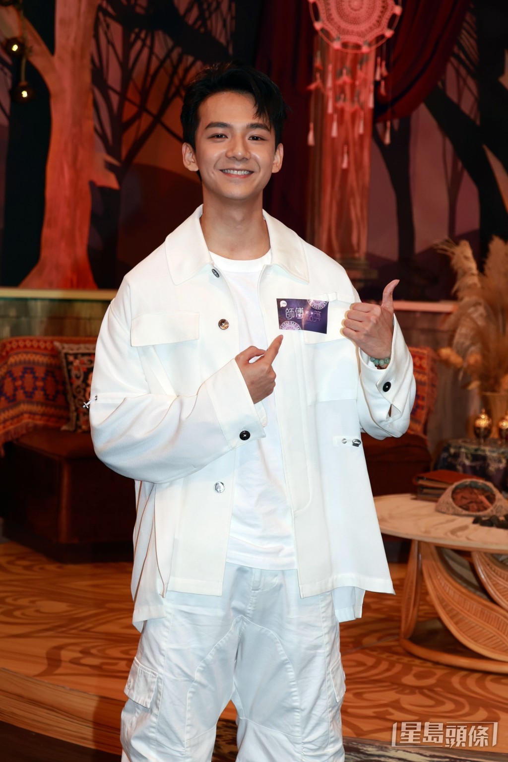 施焯日被指能量不穩要謙虛。