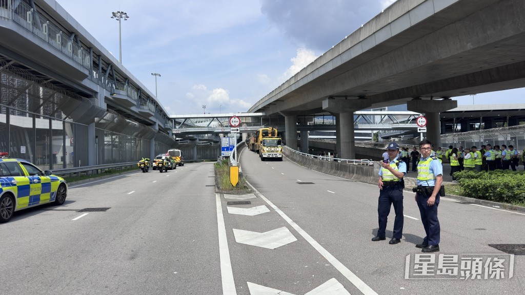 警員到場調查。梁國峰攝