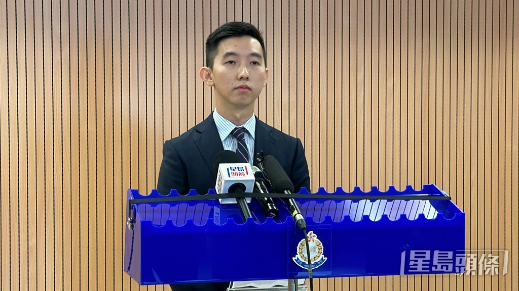 黃大仙警區反三合會行動組主管吳秉琛講述案情。劉漢權攝 黃大仙警區反三合會行動組主管吳秉琛講述案情。劉漢權攝