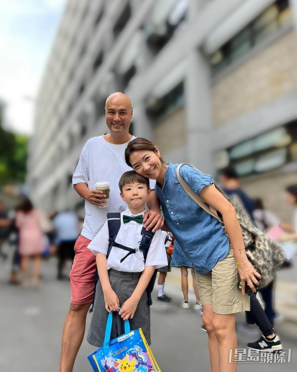 車婉婉老公兒子一定撐場。 車婉婉老公兒子一定撐場。