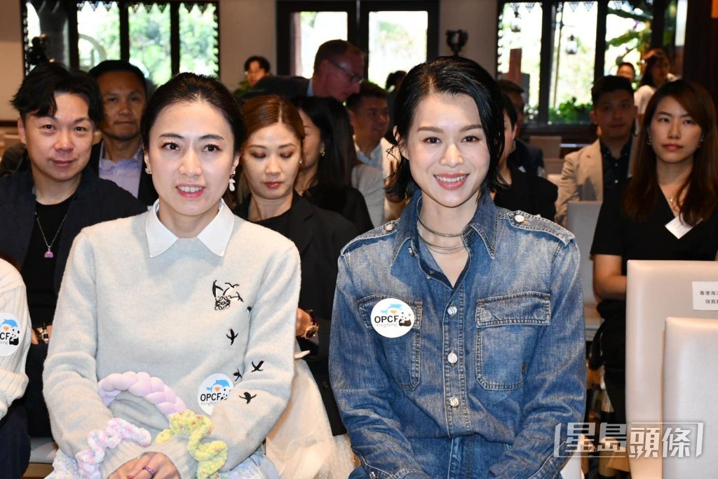 胡杏儿表示下个月的美国音乐会会带老公和两个大儿子同行。
