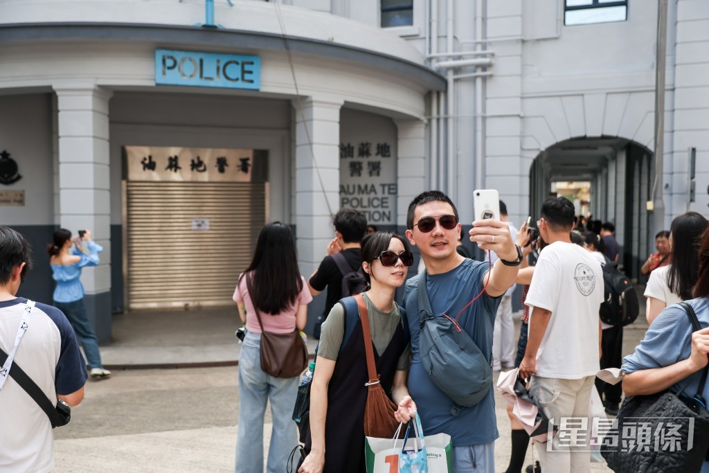 在「小紅書」爆紅的舊油麻地警署，吸引不少慕名前來的打卡遊客。