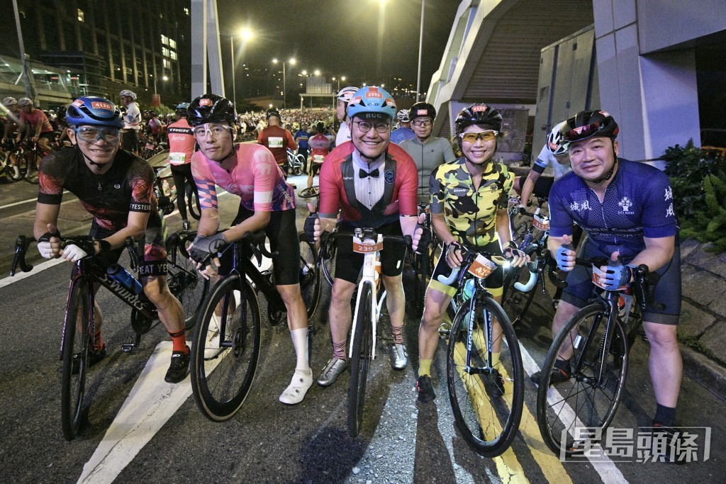 香港單車節2023周日清晨舉行。(陳浩元攝) 香港單車節2023周日清晨舉行。(陳浩元攝)