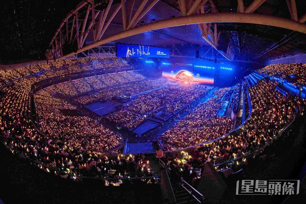 啟德主場館變身巨型K房。