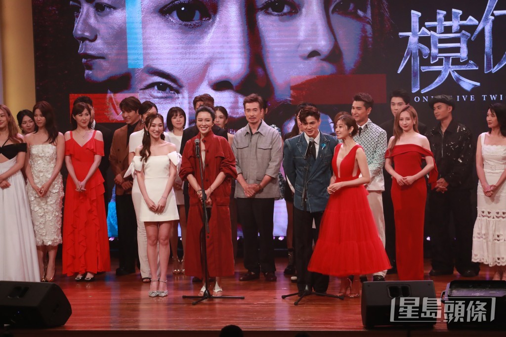 袁詠儀、江美儀、張曦雯、羅子溢等主演的《模仿人生》。