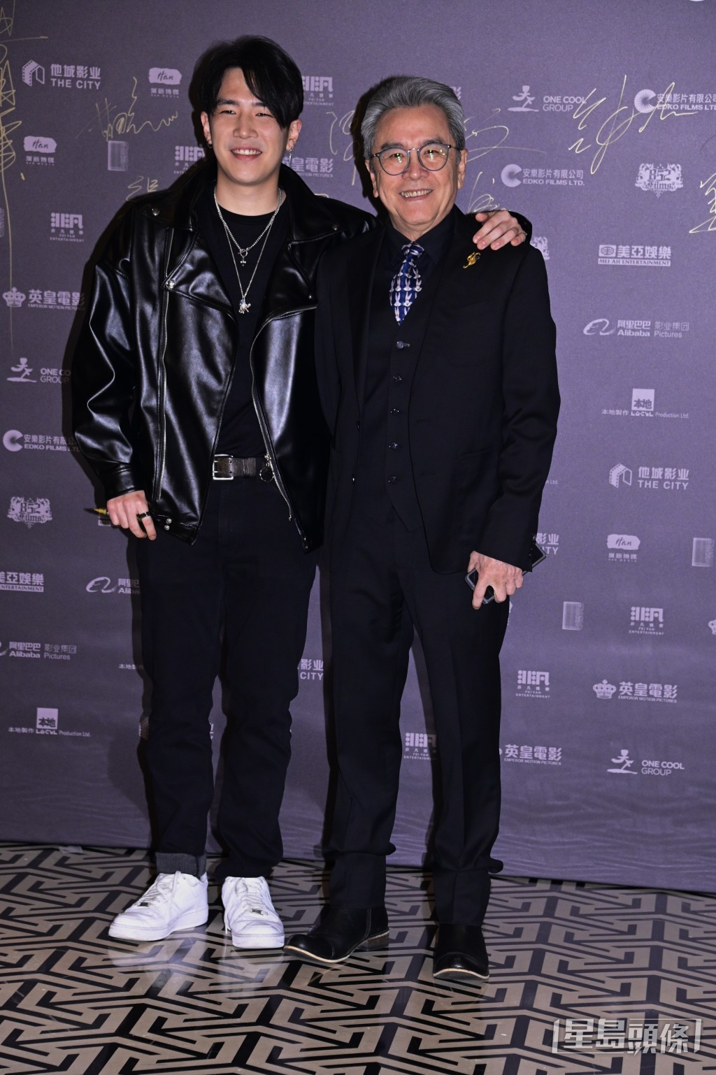 姜大衛與兒子姜卓文(細John) 姜大衛與兒子姜卓文(細John)