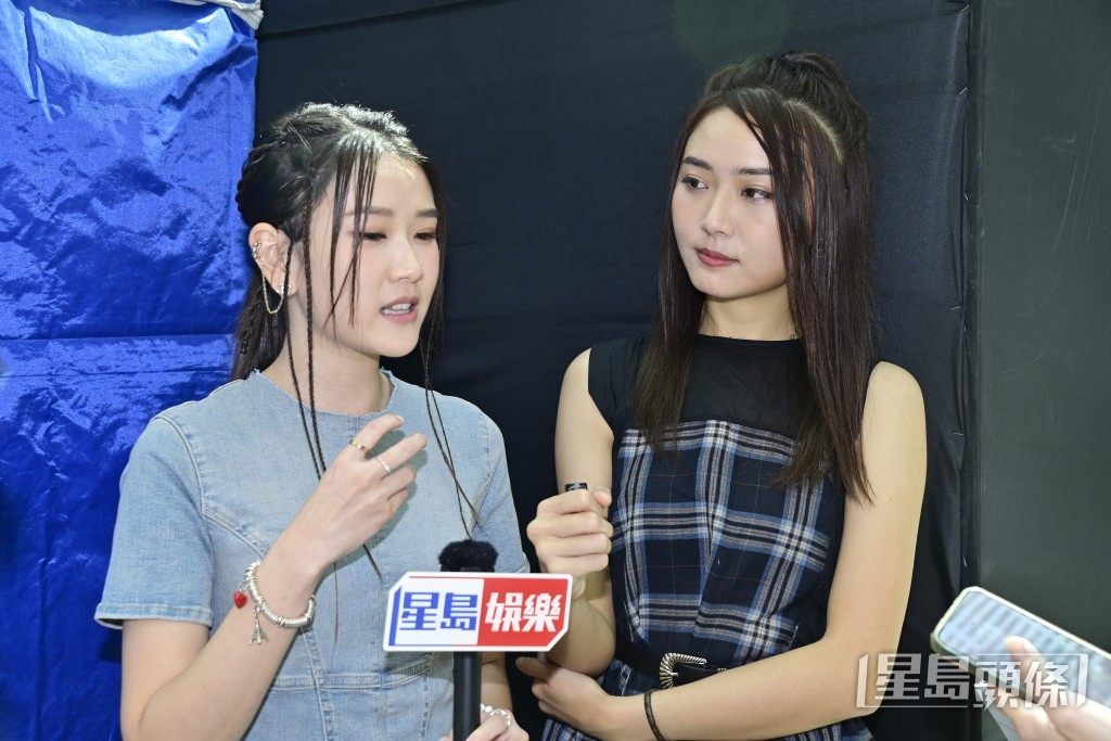 戴祖儀和潘靜文又說男仔吸煙一定會扣很多分。 戴祖儀和潘靜文又說男仔吸煙一定會扣很多分。