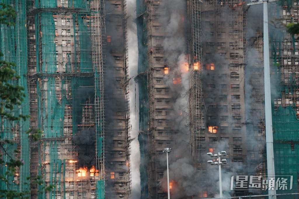 大埔宏福苑發生五級大火。