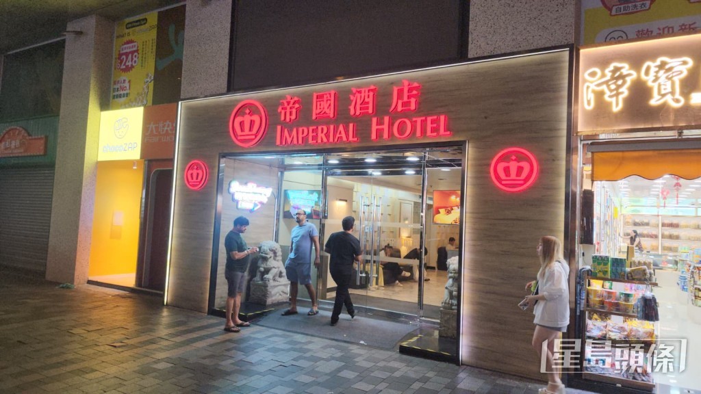 黎志伟摄