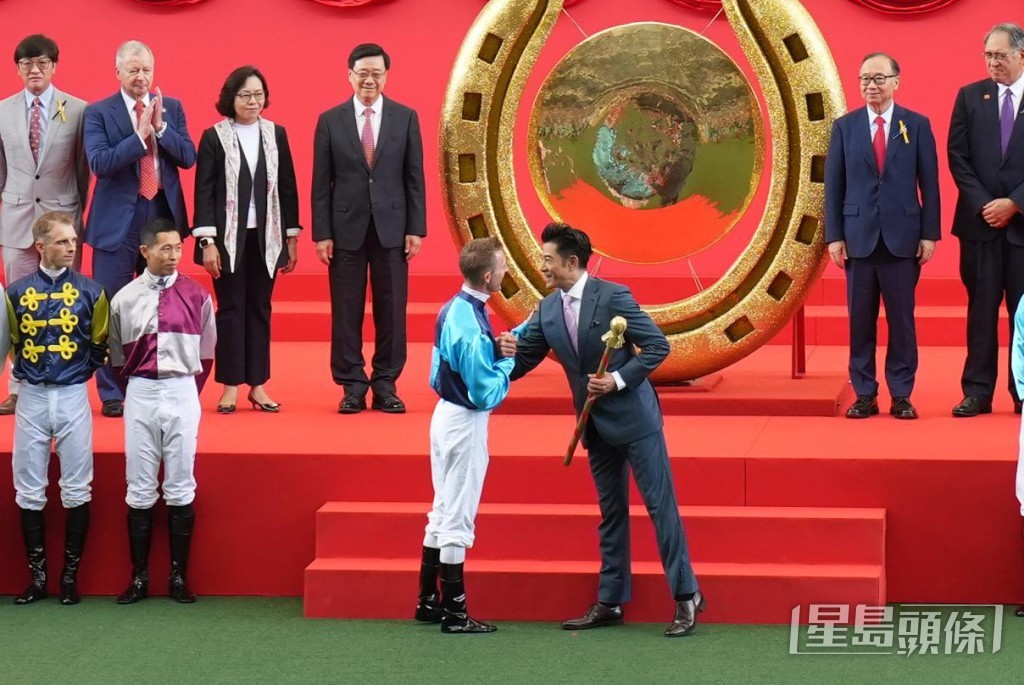 郭富城是「資深馬迷」及馬主，找他為馬季開鑼日活動表演非常合適。