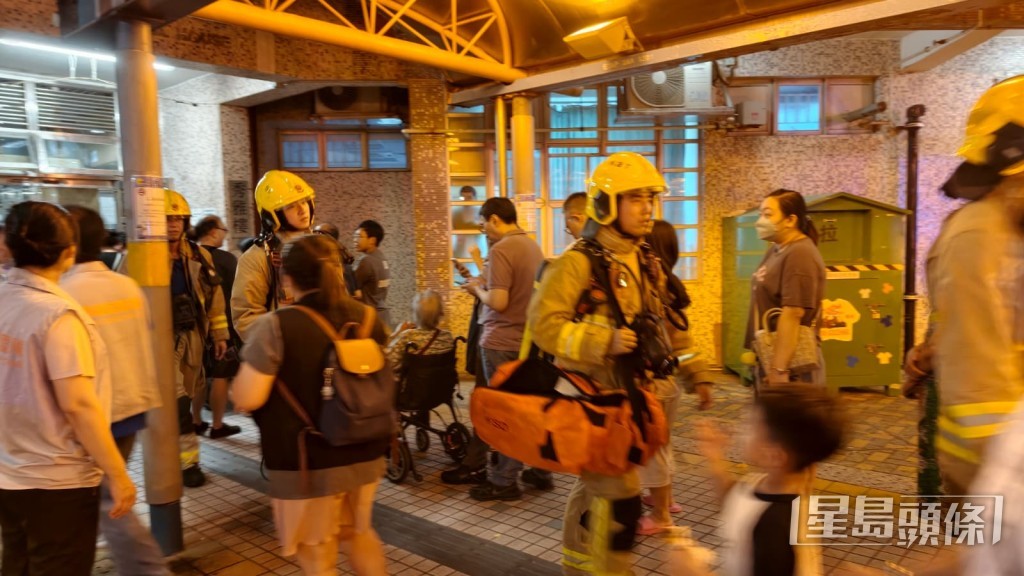 消防到場灌救。 消防到場灌救。