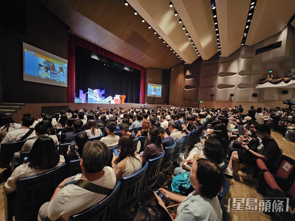 香港中文大學今日(11日)舉辦本科入學資訊日。 香港中文大學今日(11日)舉辦本科入學資訊日。