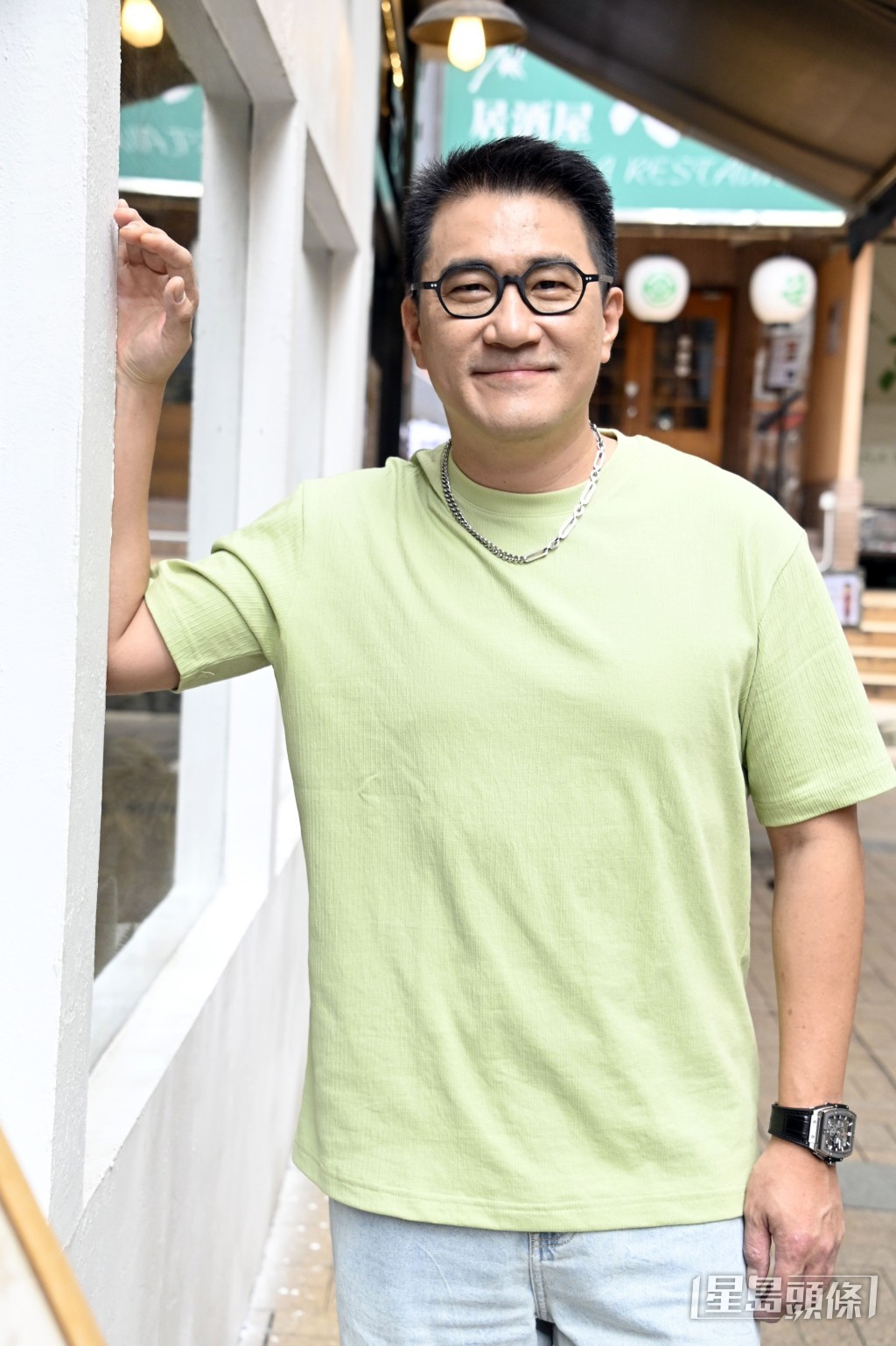 中年新人Philip又乖又聽話。