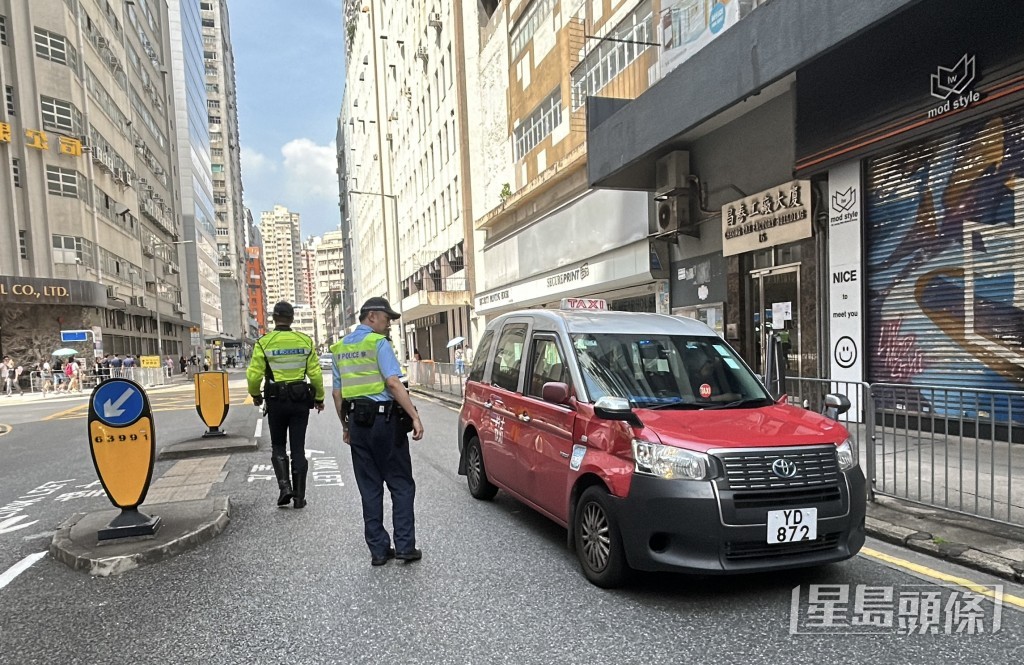 警員到場調查。