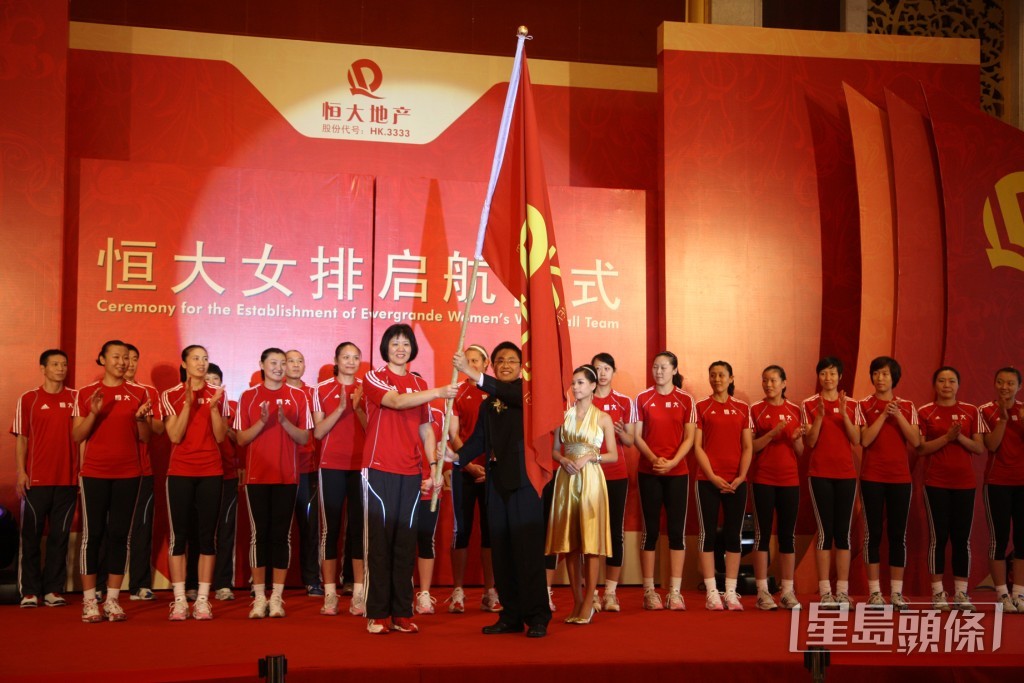 郎平在2013年开始，再次执掌中国女排。