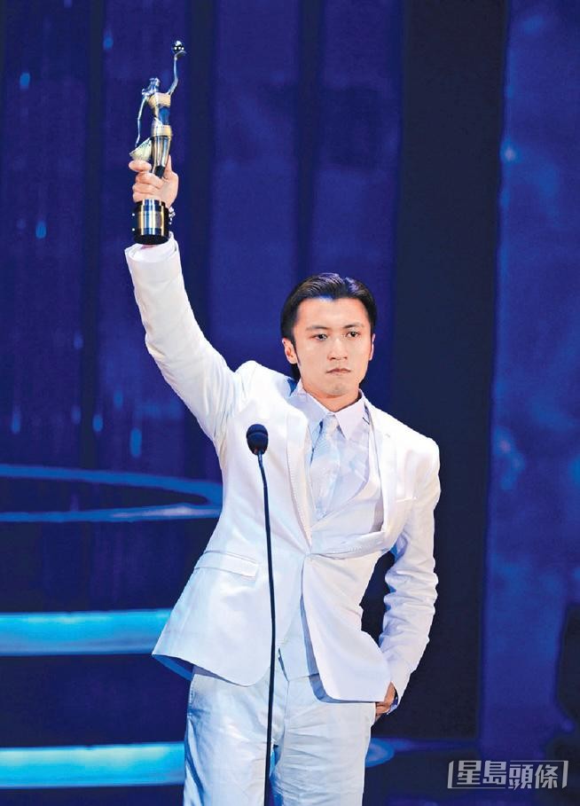 謝霆鋒於2011年以《綫人》獲金像獎最佳男主角，是香港首位八十後金像影帝。