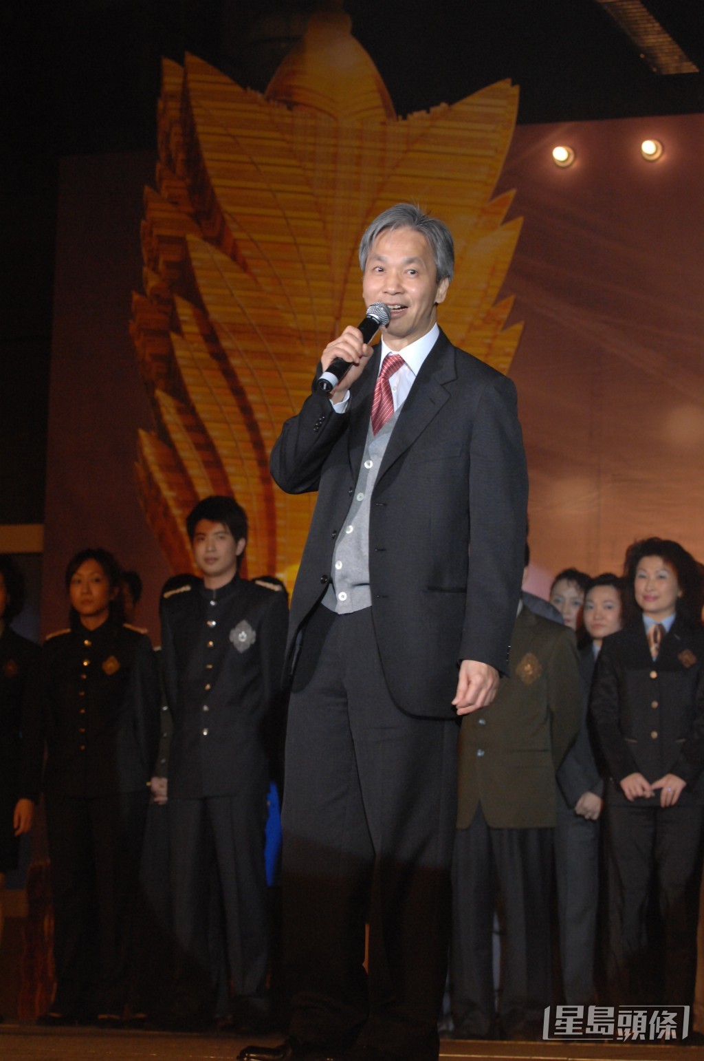 吳志誠於2018年娶細40年的何艷娟，但婚姻僅維持8個月便結束。