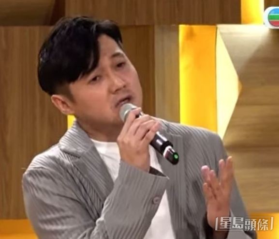 年前TVB歌唱比賽節目《中年好聲音2》、參賽者王嘉明。 年前TVB歌唱比賽節目《中年好聲音2》、參賽者王嘉明。
