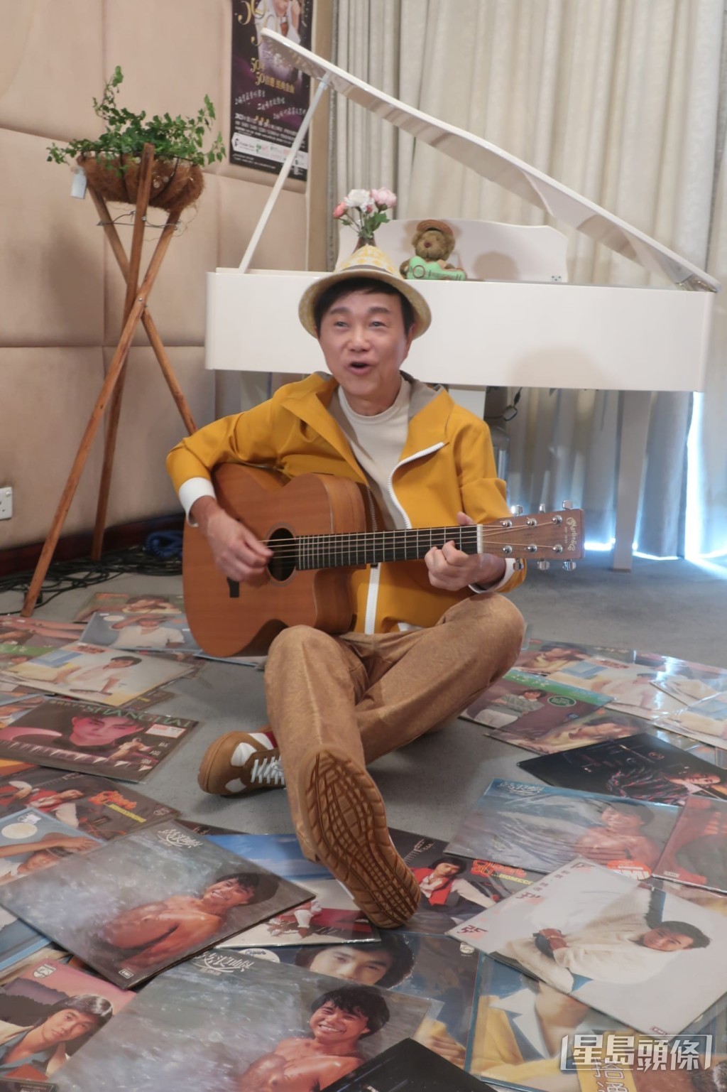 入行50年的区瑞强将于下月在伊馆举行演唱会。