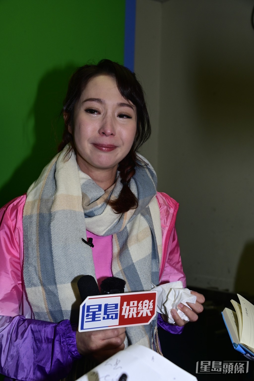 阿七喊得好淒涼。 阿七喊得好淒涼。
