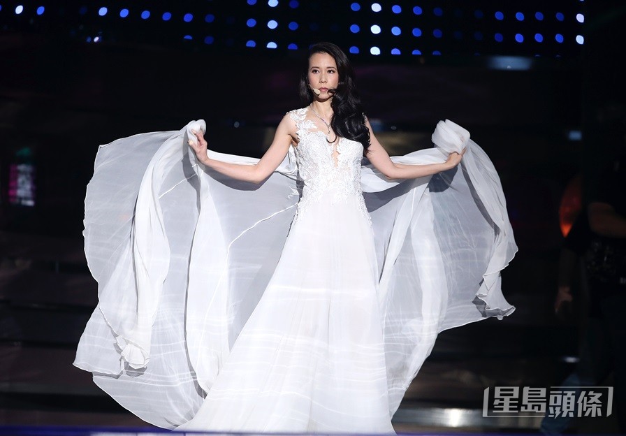 莫文蔚曾經為MAMA表演。 莫文蔚曾經為MAMA表演。