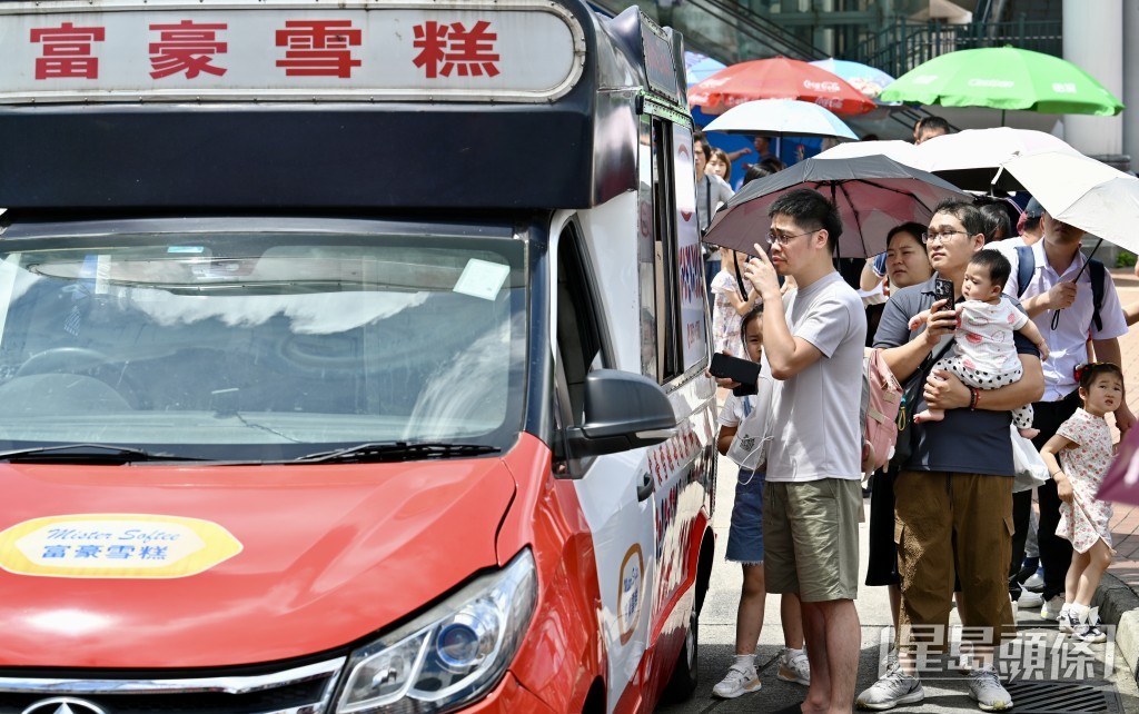 本周中後期驟雨減少,天氣漸轉酷熱。鍾健華攝 本周中後期驟雨減少,天氣漸轉酷熱。鍾健華攝