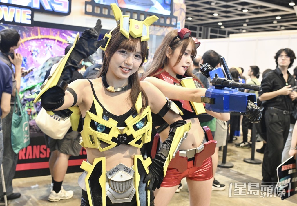 場內有不同Cosplayer扮演動漫角色。 場內有不同Cosplayer扮演動漫角色。