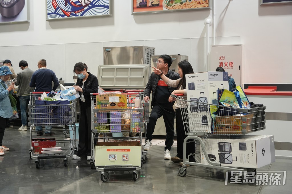 深圳Costco開幕情況。吳艷玲攝 深圳Costco開幕情況。吳艷玲攝