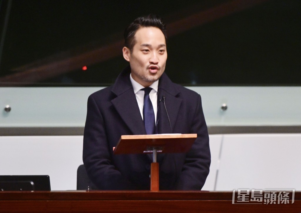 何敬康相信片中人是翁金驊。資料圖片 何敬康相信片中人是翁金驊。資料圖片