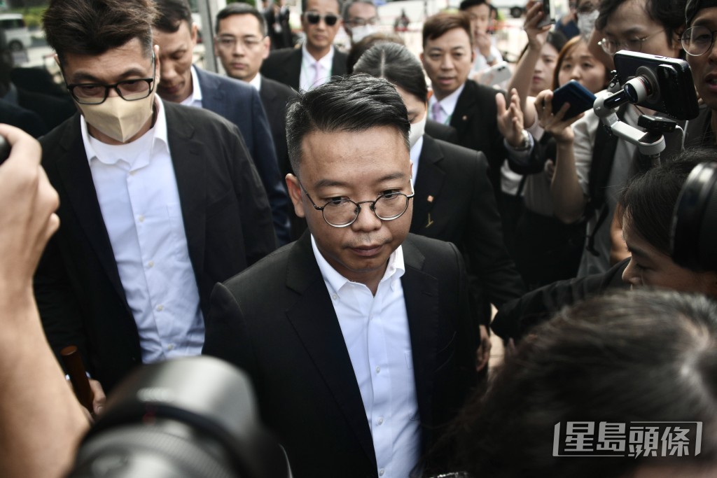 「宏泰消防工程有限公司」董事、工程師鍾傑文下午作供。