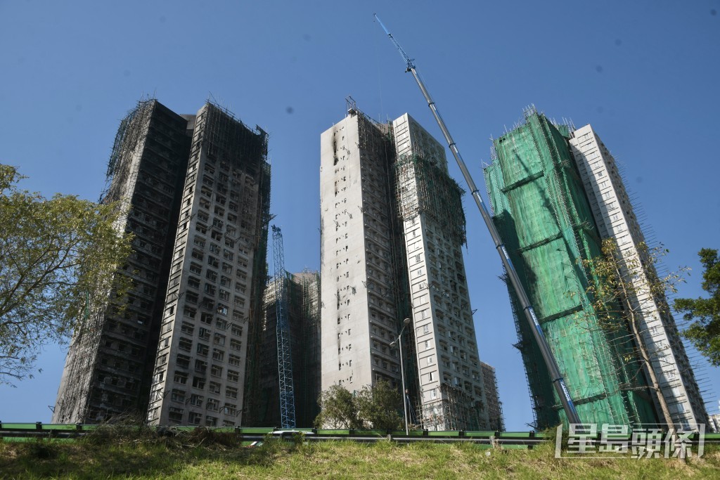 宏志閣是唯一倖免的一座。資料圖片