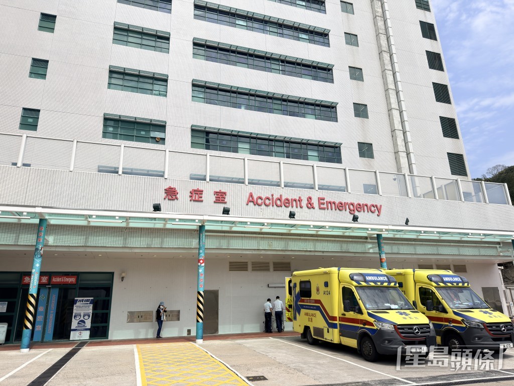 傷者獲送將軍澳醫院。 傷者獲送將軍澳醫院。