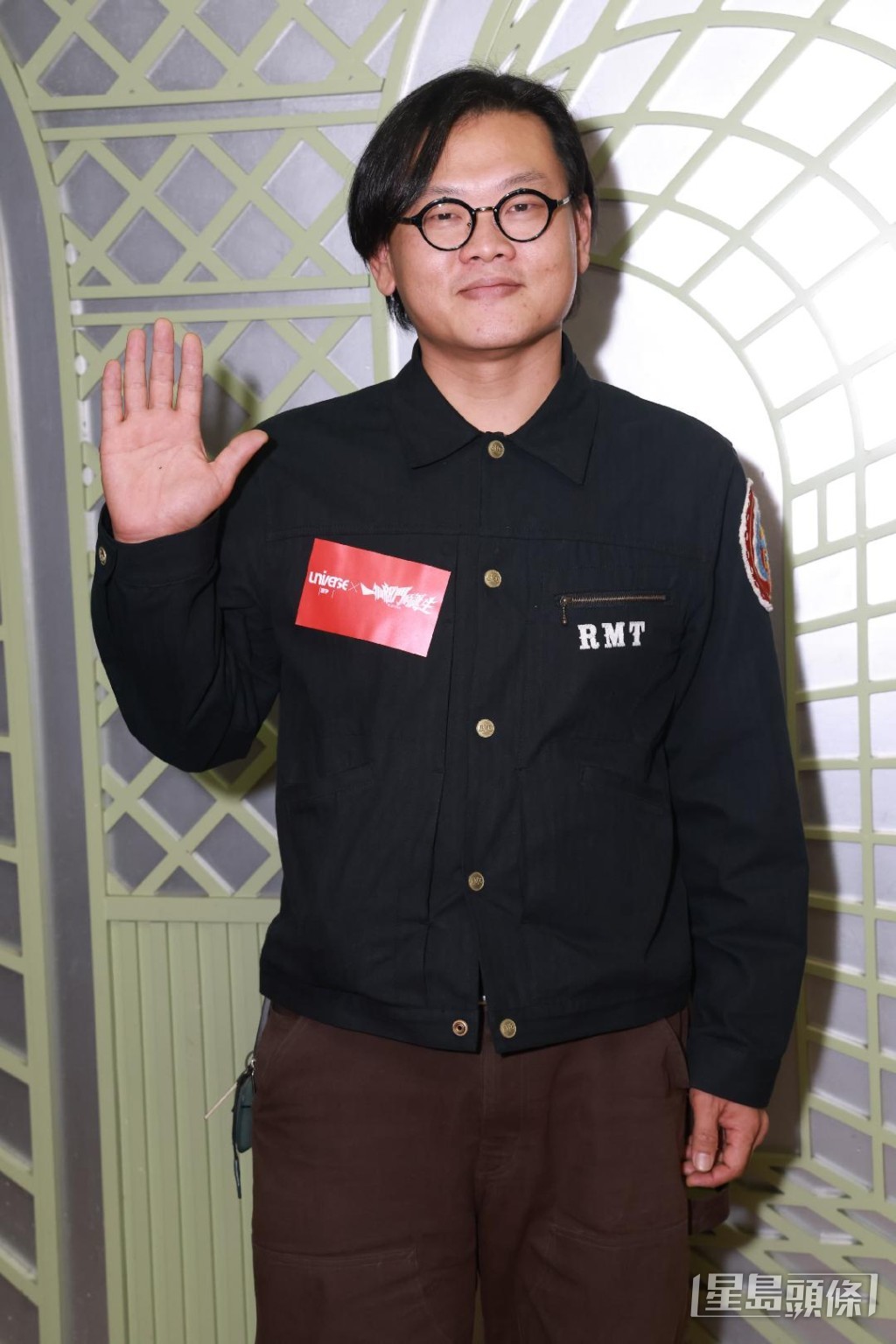 白只排練中的舞台劇其實已是年多前落實的計劃。