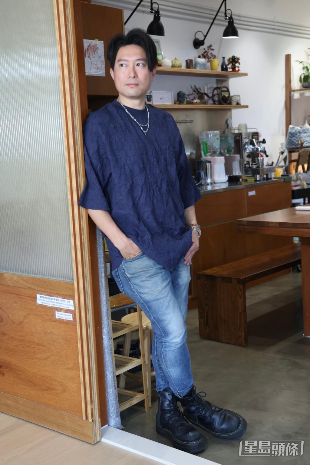 禤振華接受獨家專訪。 禤振華接受獨家專訪。