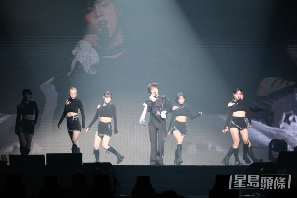 SHINee泰民一口氣唱跳《Deja Vu》、《Guilty》、《Advice》三首快歌。