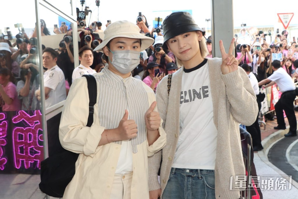 Jer與Jeremy同車抵達。 Jer與Jeremy同車抵達。
