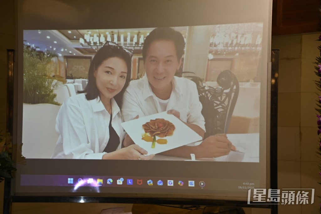 追思會現場投射出甄志強與太太方心媛的恩愛合照。 追思會現場投射出甄志強與太太方心媛的恩愛合照。