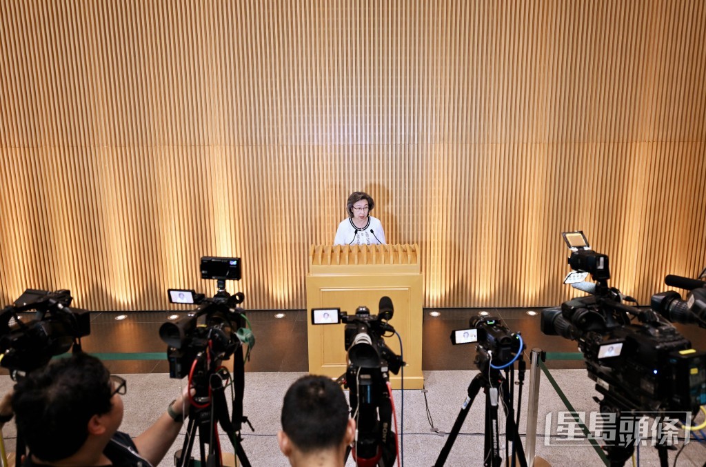 公務員事務局局長楊何蓓茵。資料圖片 公務員事務局局長楊何蓓茵。資料圖片